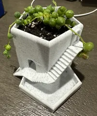 Tower Planter Pot
