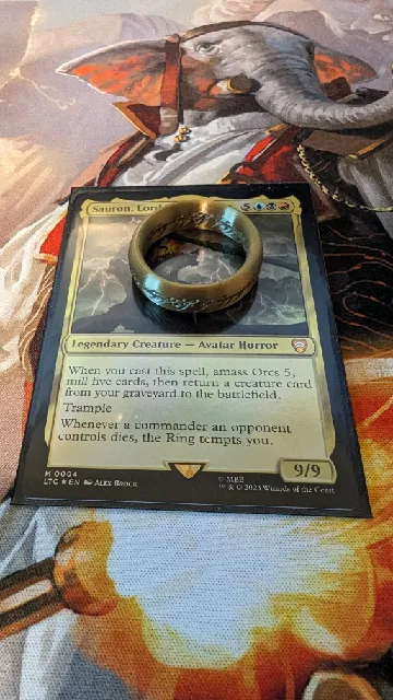 ring bearer card mtg Magic The Gathering - The Lord of the Rings main image 1