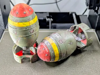 Mini Nuke Magnetic Twist Lock Container