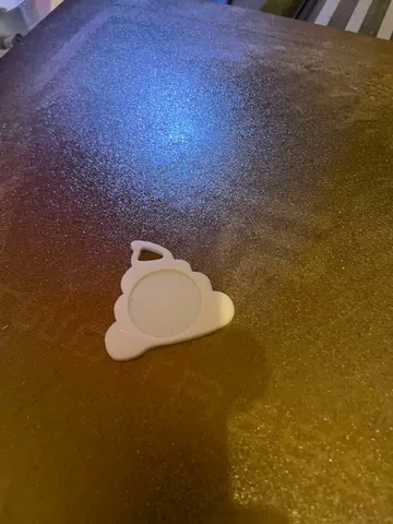 Poop Emoji key chain by Nikolay | Download free STL model | Printables.com