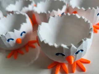Cute Chicken Egg Cup / Eierbecher