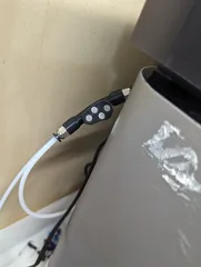 Bambu Lab Y-Splitter with PC4-M10 pneumatic connector and magnets