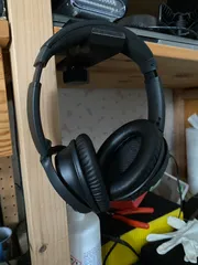 Headphone hook / SD card holder