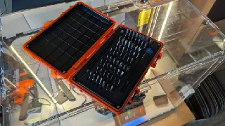 iFixit Mako Driver Kit Rugged Box Frame (screw hinges)