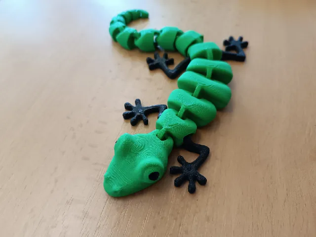 Make of Curled Articulated Lizard by Tvorim3D | Download free STL model ...