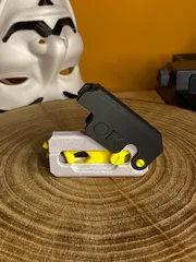 Circle game gravity knife