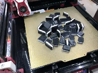 Keystone - A balancing game. Easy to learn. Hard to master.