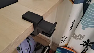 Desk Mount Headphone Holder / Mount / Clamp