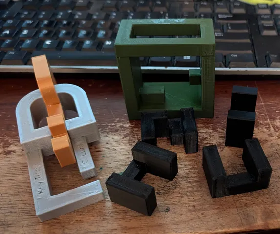 Key Trap - Interlocking puzzle by Christoph Lohe by Printable Puzzle ...