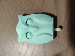 Blinking eyes owl wall key holder