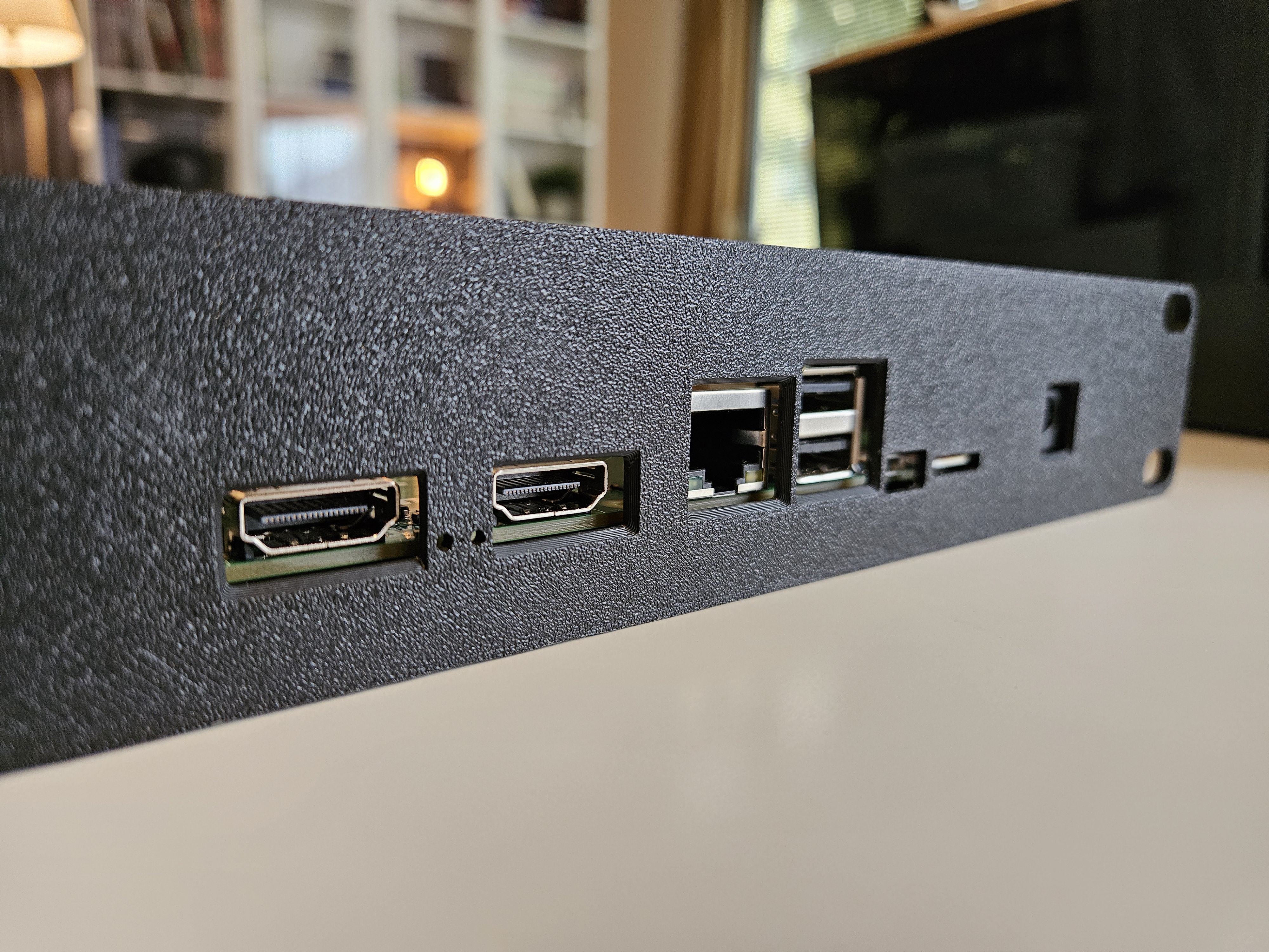 10" 1U rack mount for Raspberry Pi Compute Module 4 (CM4) IO Board