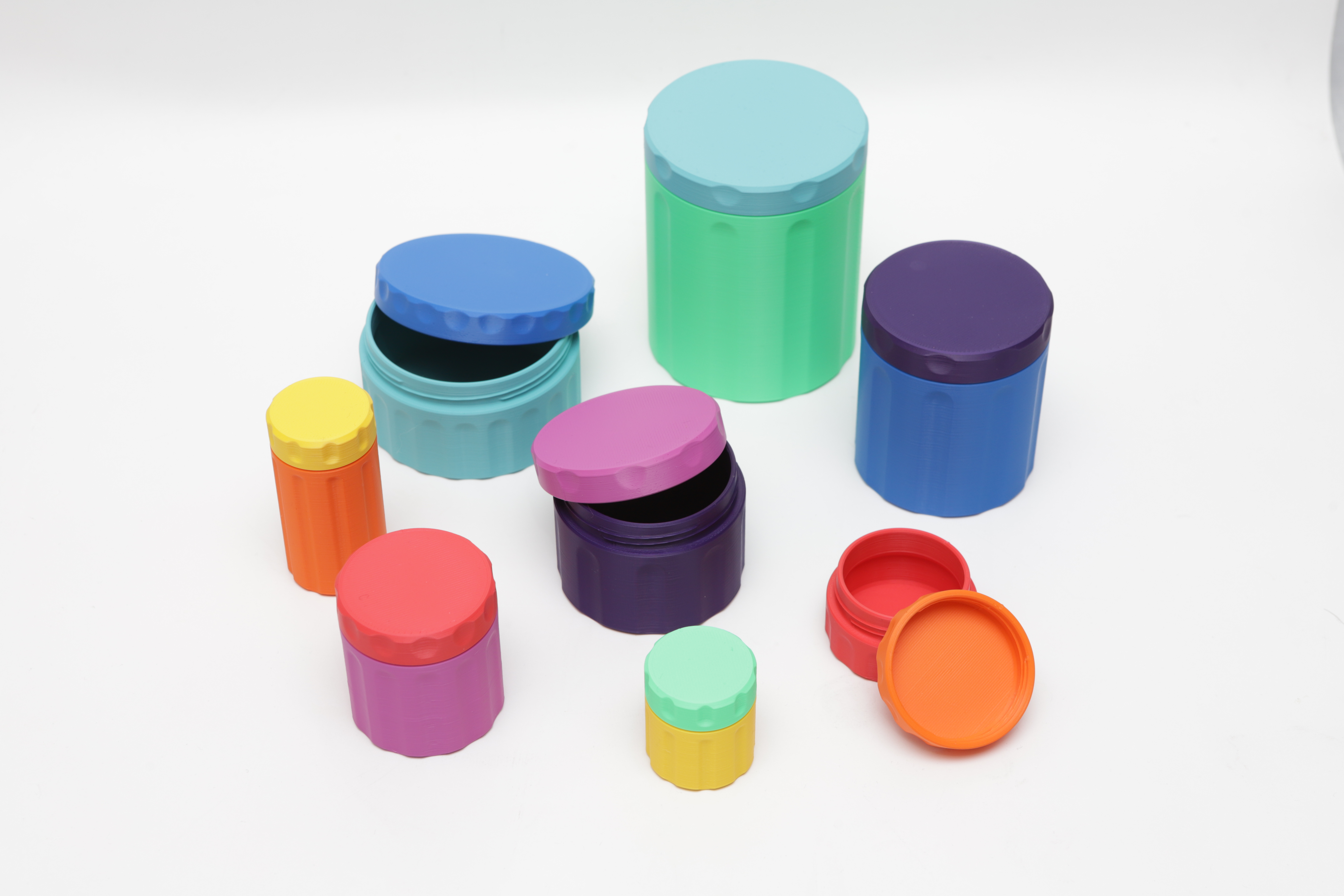 Miniatura 2 do modelo 3D Round Container 02 - Grooves (Parametric)