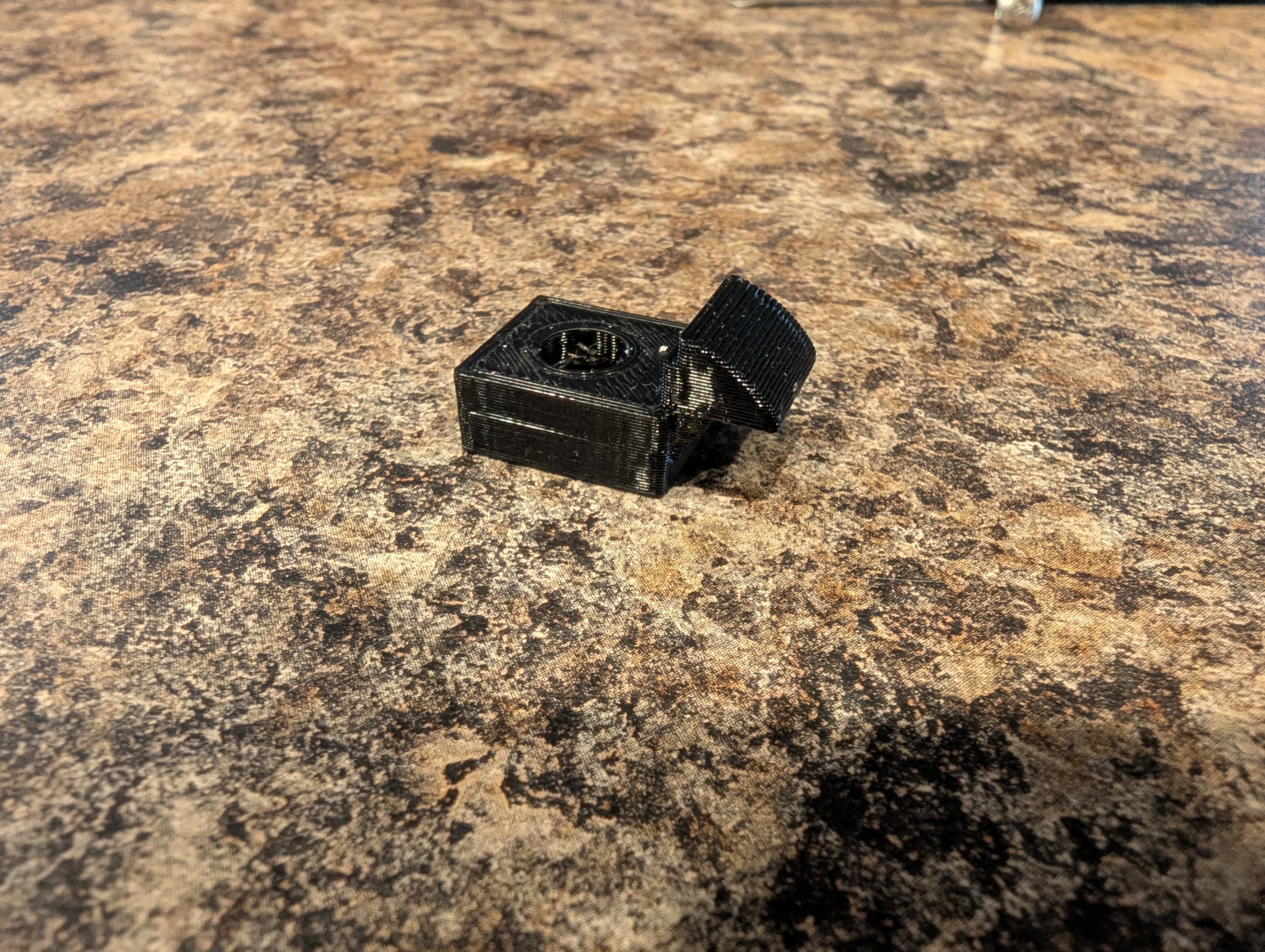Samsung refrigerator showcase door latch