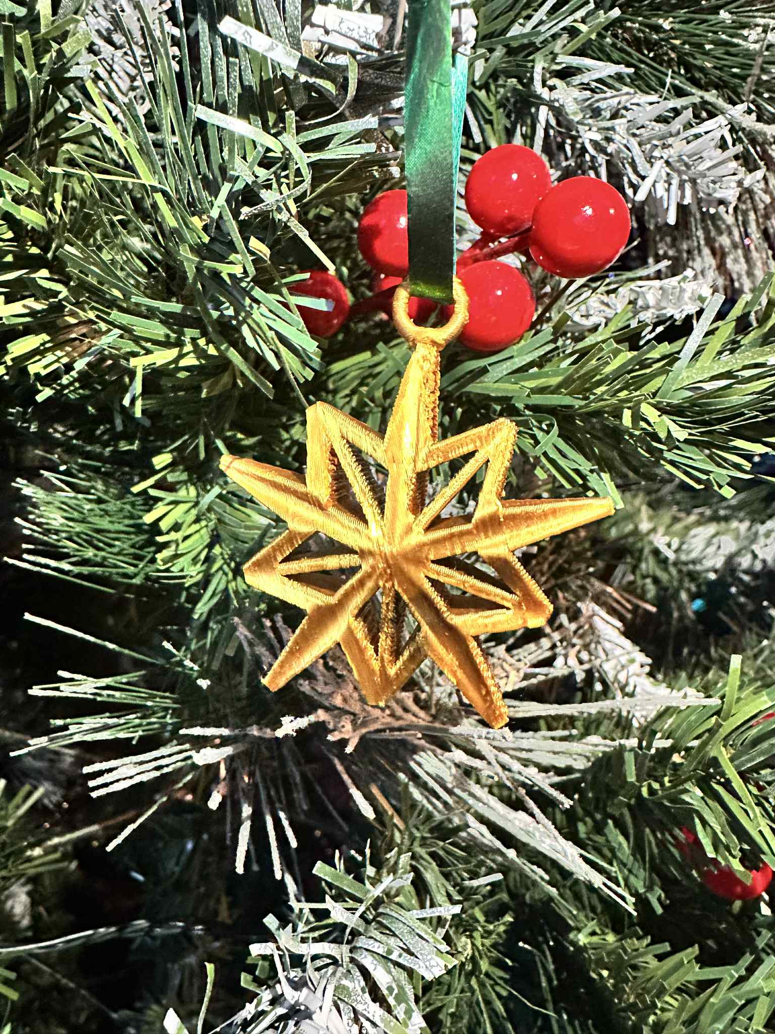 Christmas Hollow Star Hanging Bauble 10 Arms