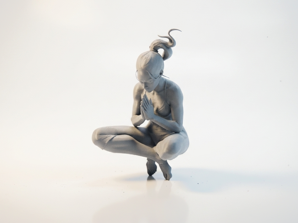 Meditating Lady Figurine Female Figure 3D Printable