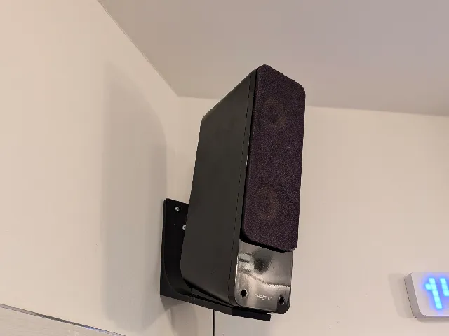 Creative Gigaworks II T40 Speakers Wall Mount