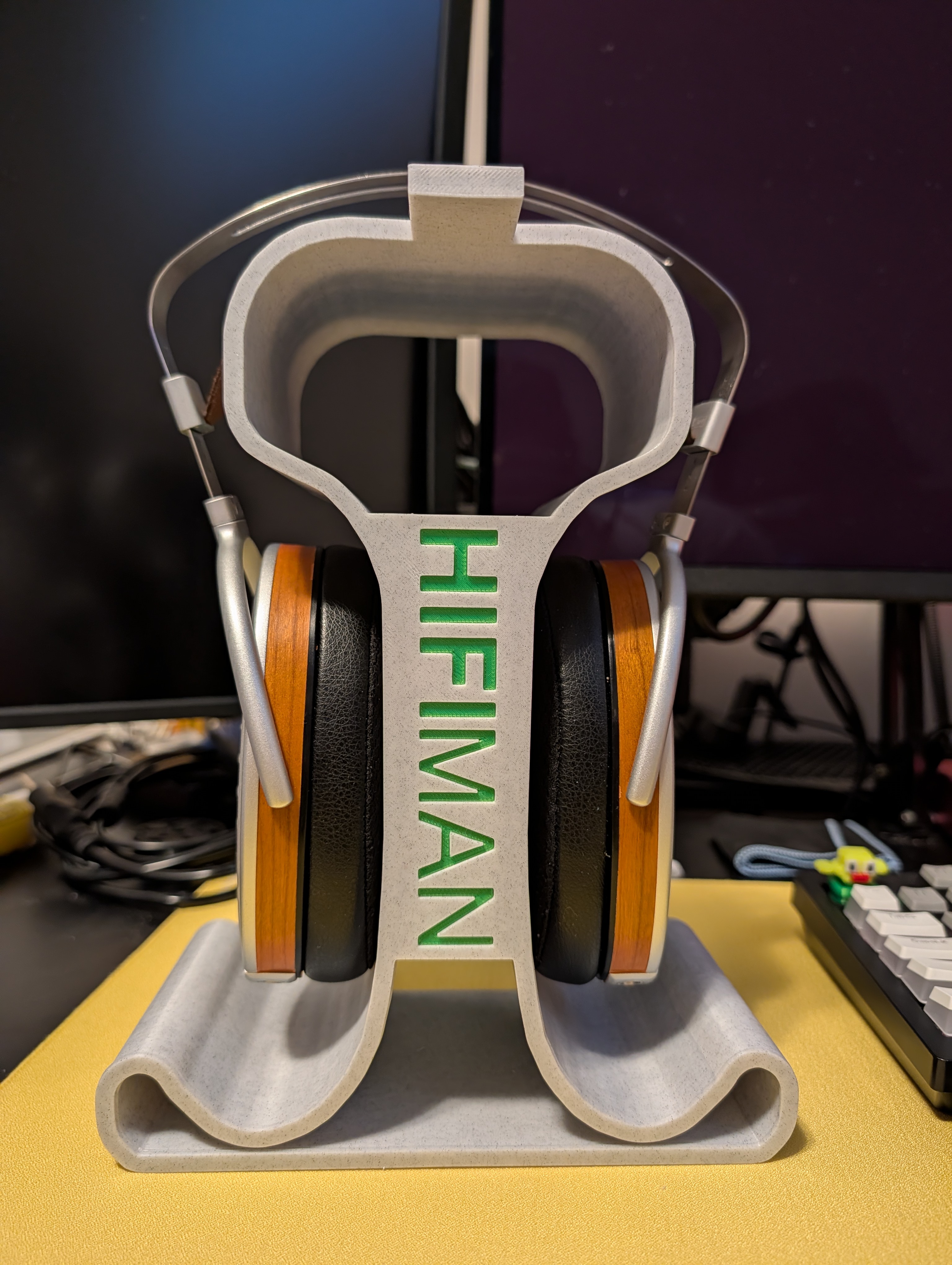 Hifiman Egg-shaped Headphone Stand (HE1000/Arya/Edition XS)