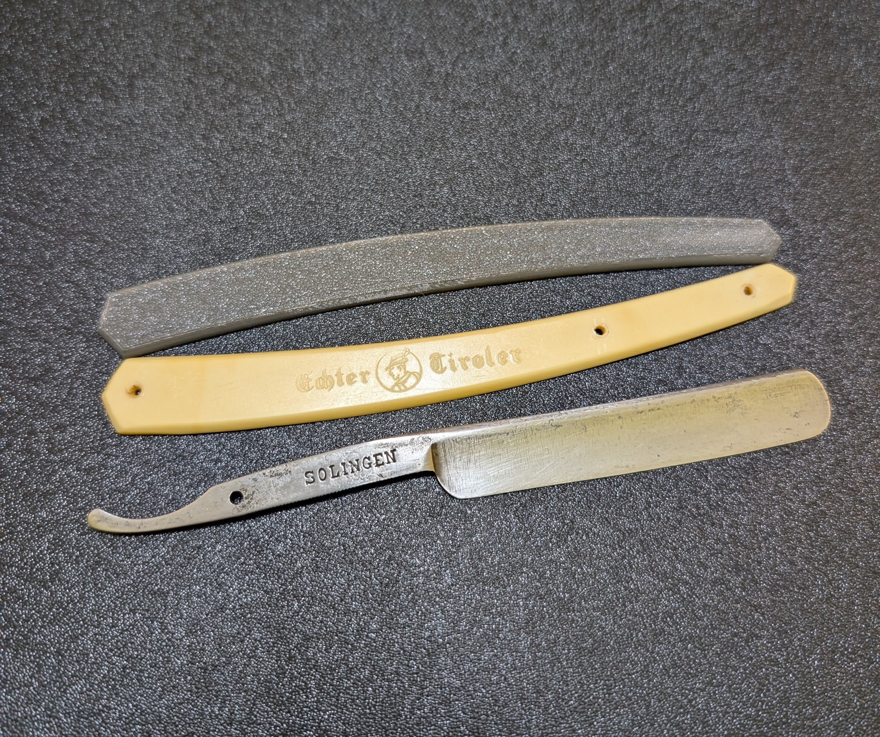 Solingen straight razor scales