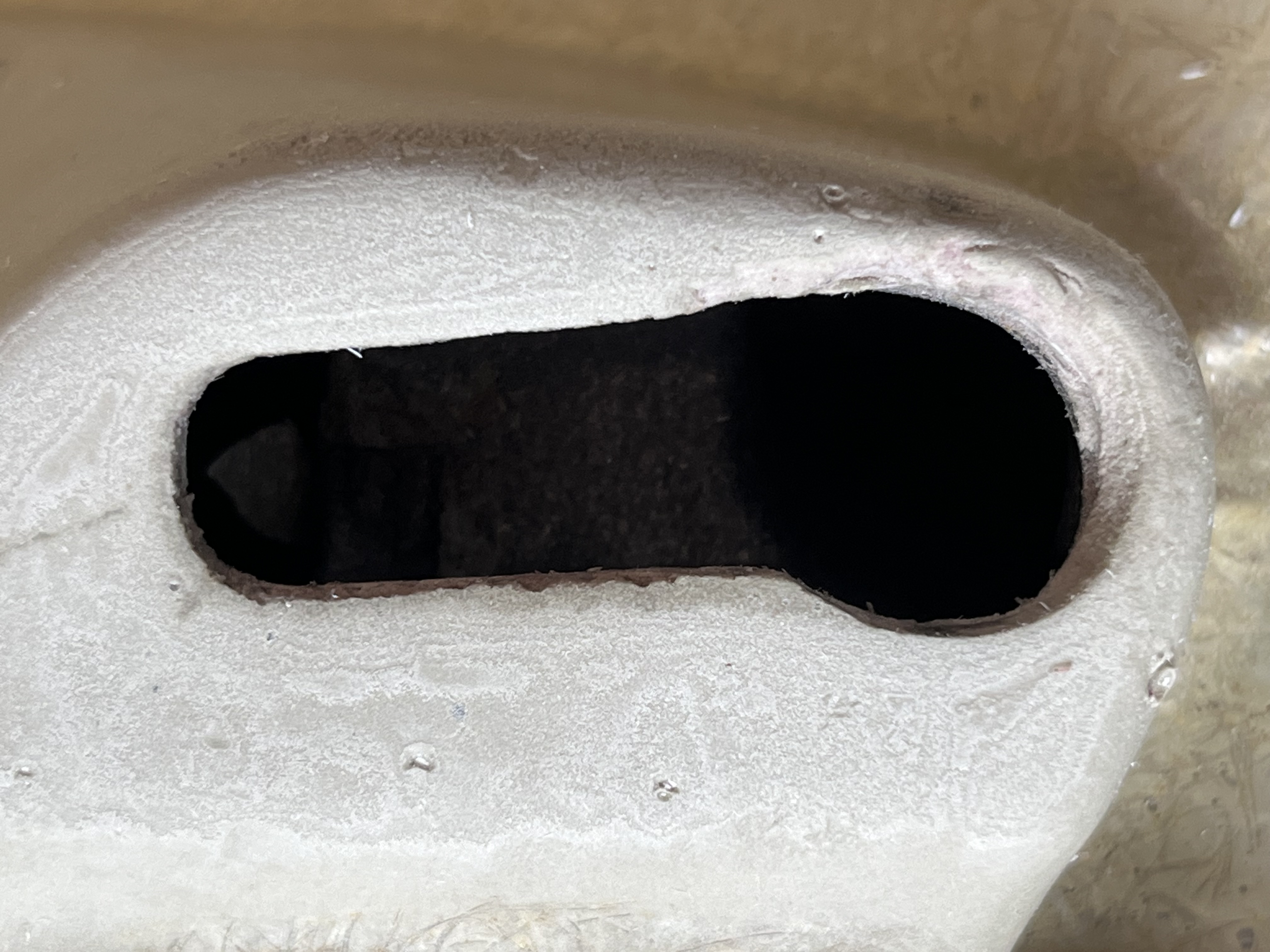 GMT800 armrest attachment — thumbnail 2