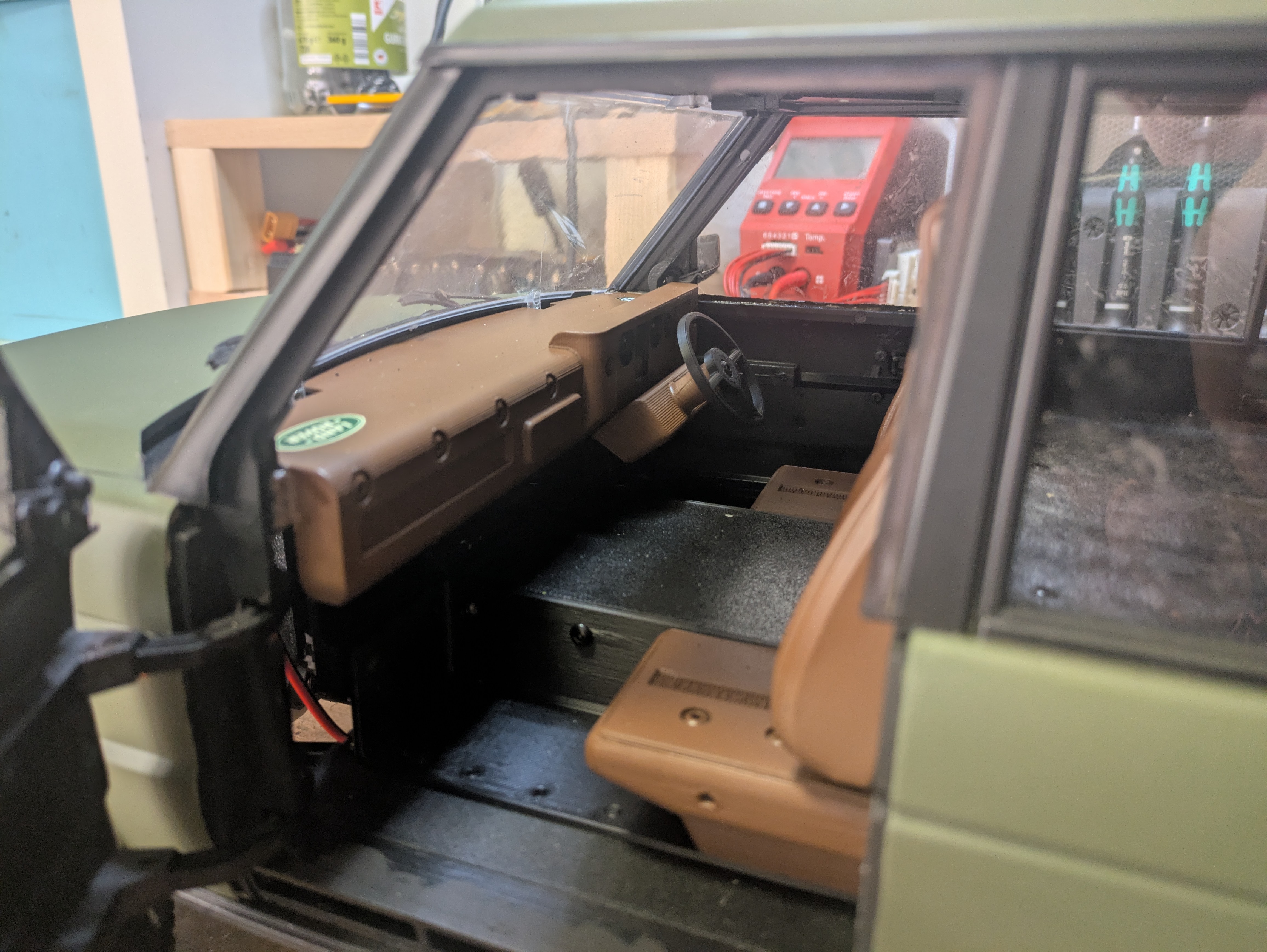 Team Raffee Landrover Discovery Gen 1 - Body Parts / Fender / Roffrack / Dashboard / Interior — miniatura 7