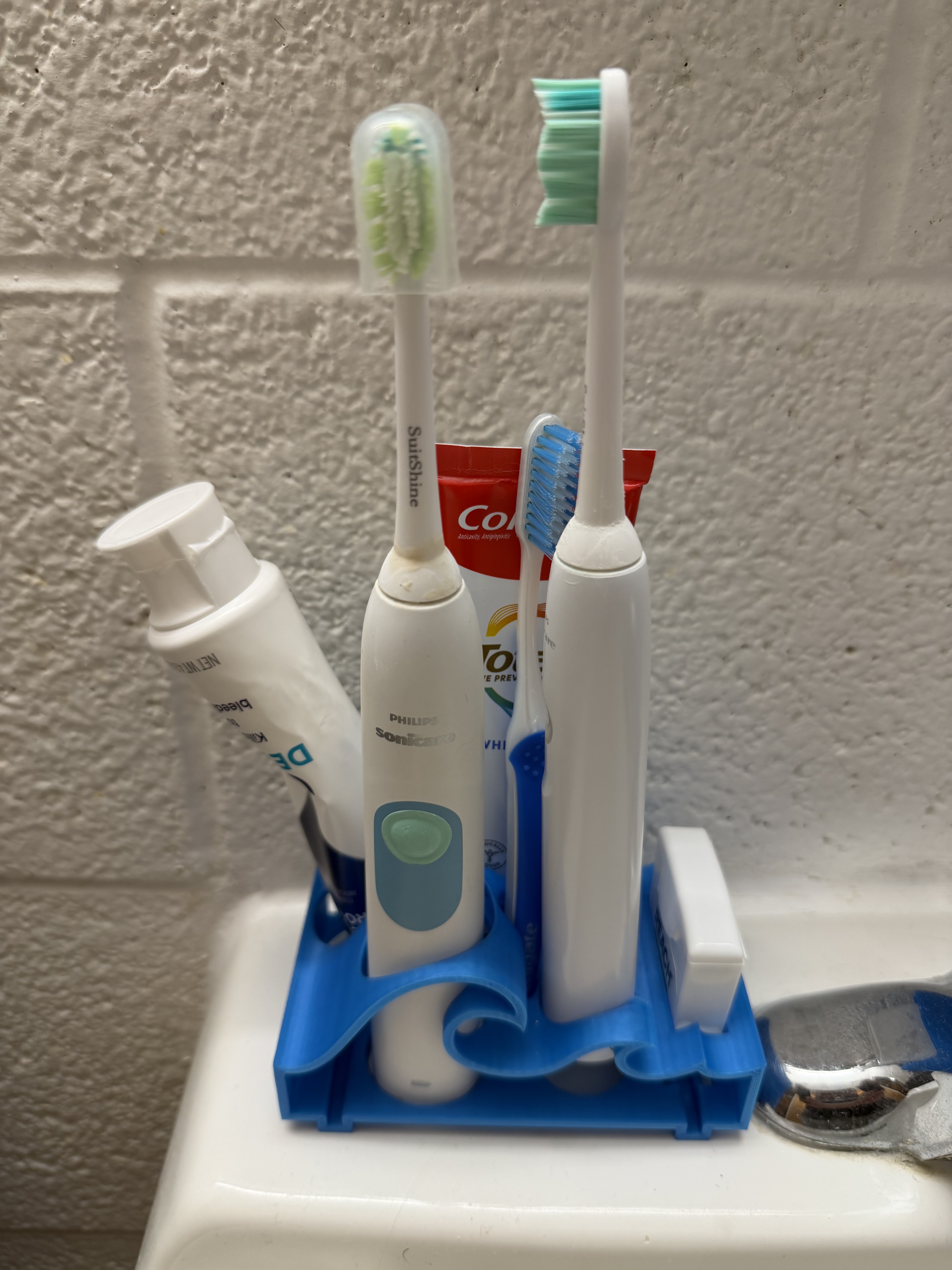 Toothbrush and Toothpaste Holder (Wave Shaped)
