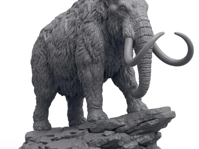 Mammuthus Primigenius Statue