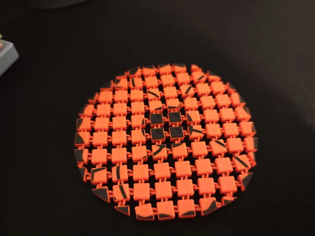 Everydays 007 v2 – Poppy Coaster