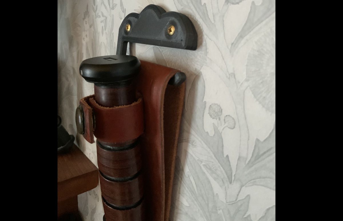 KA-BAR USMC Wall Hanger