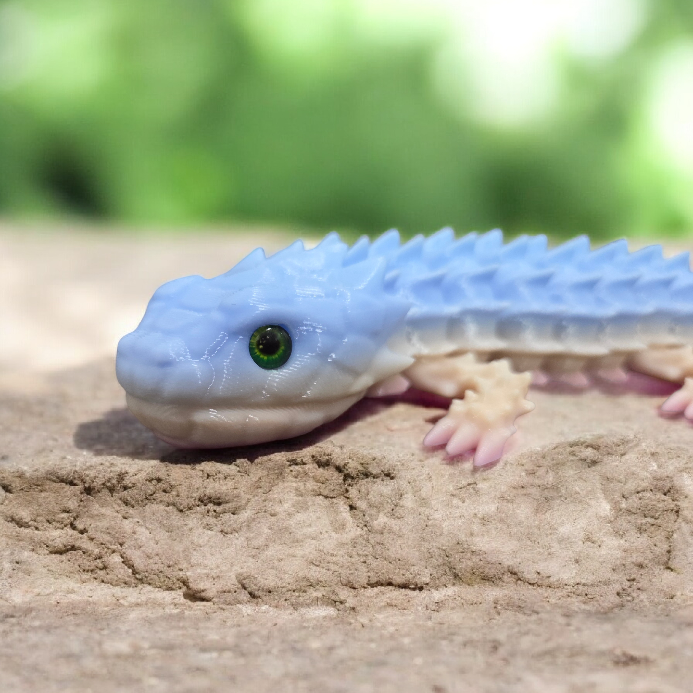 Articulated Armadillo lizard - 6mm glass eye compatible