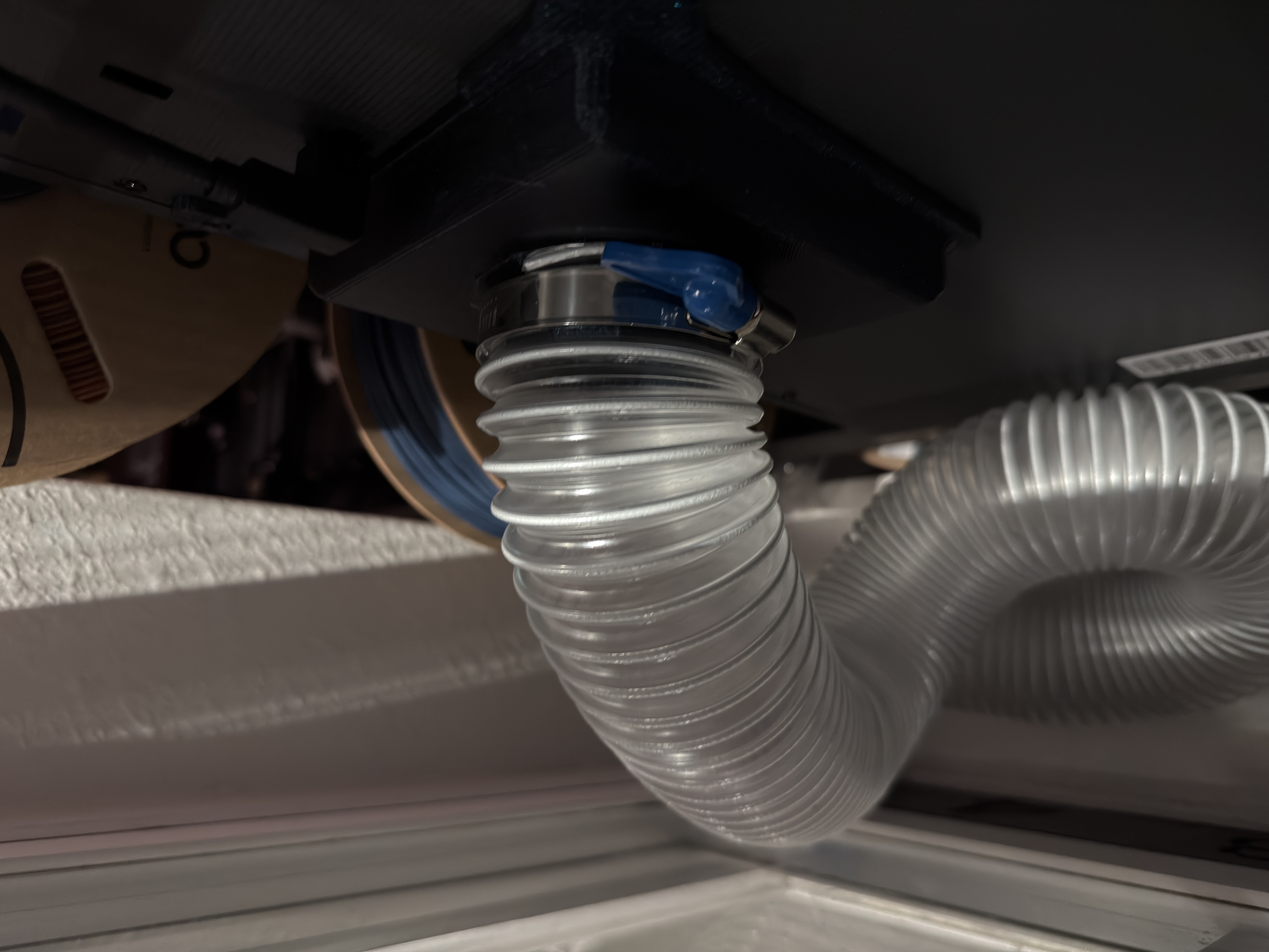 CC2 Ventilation fan mount and window attachments