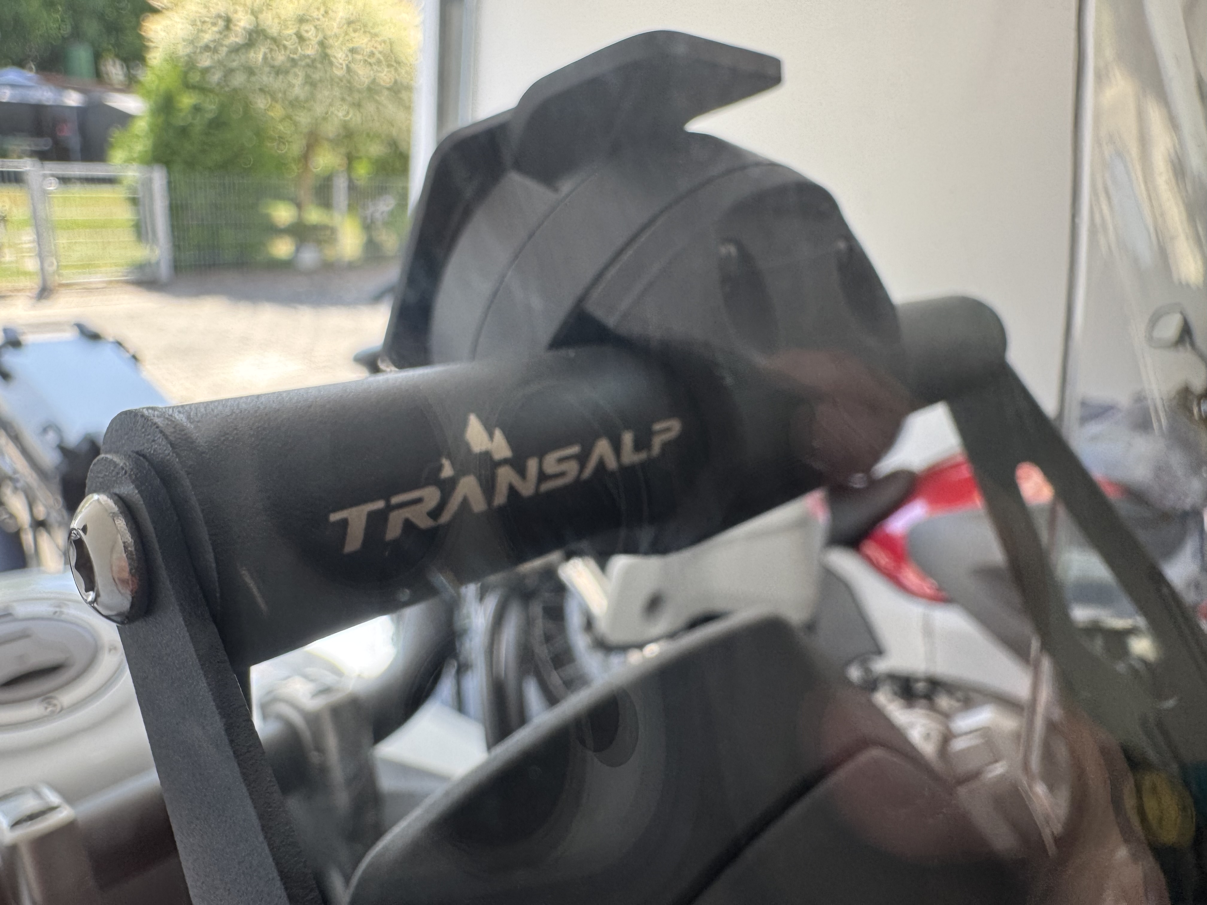 TomTom Rider bracket mounting adapter