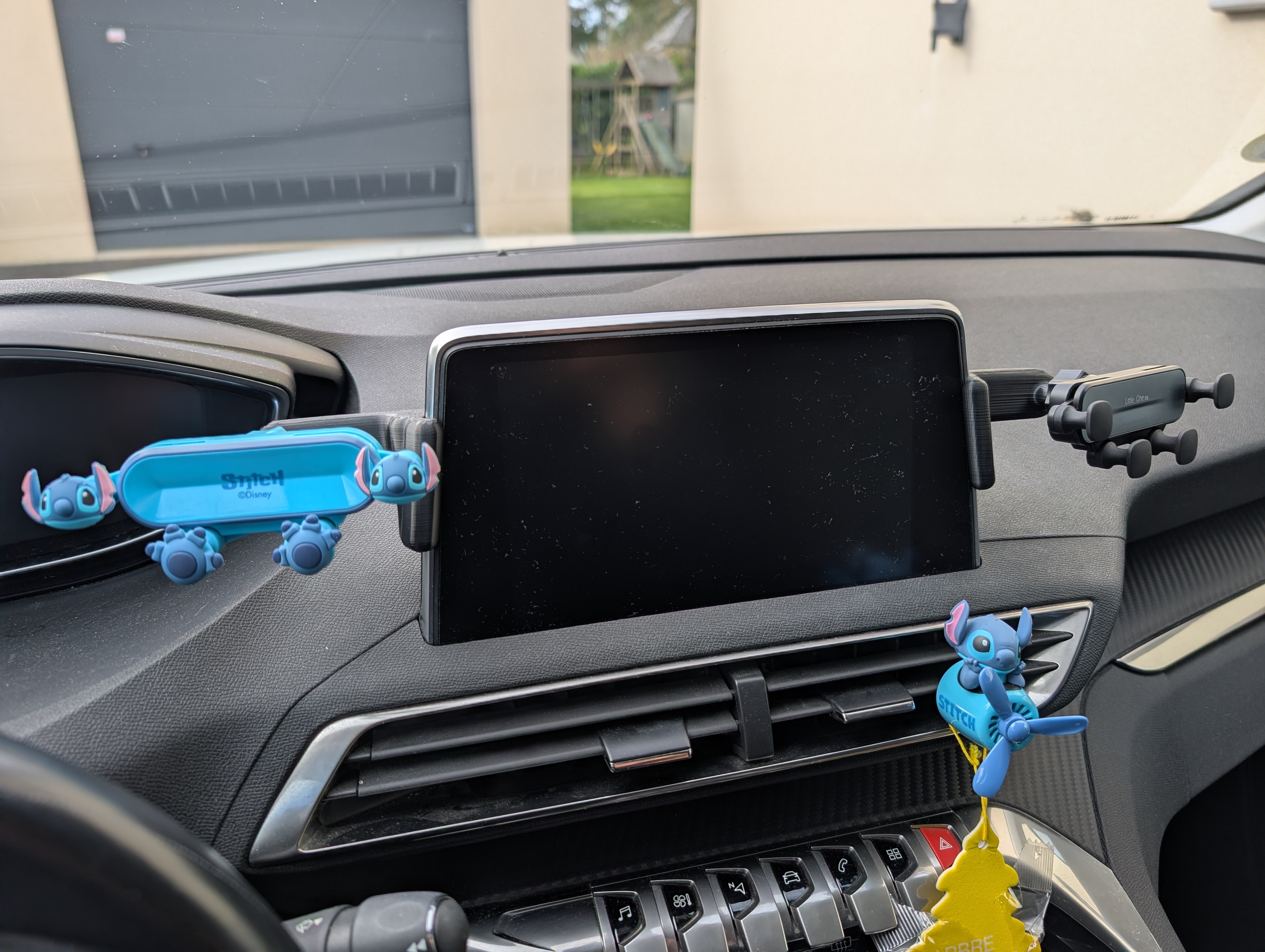 Phone holder Peugeot 5008