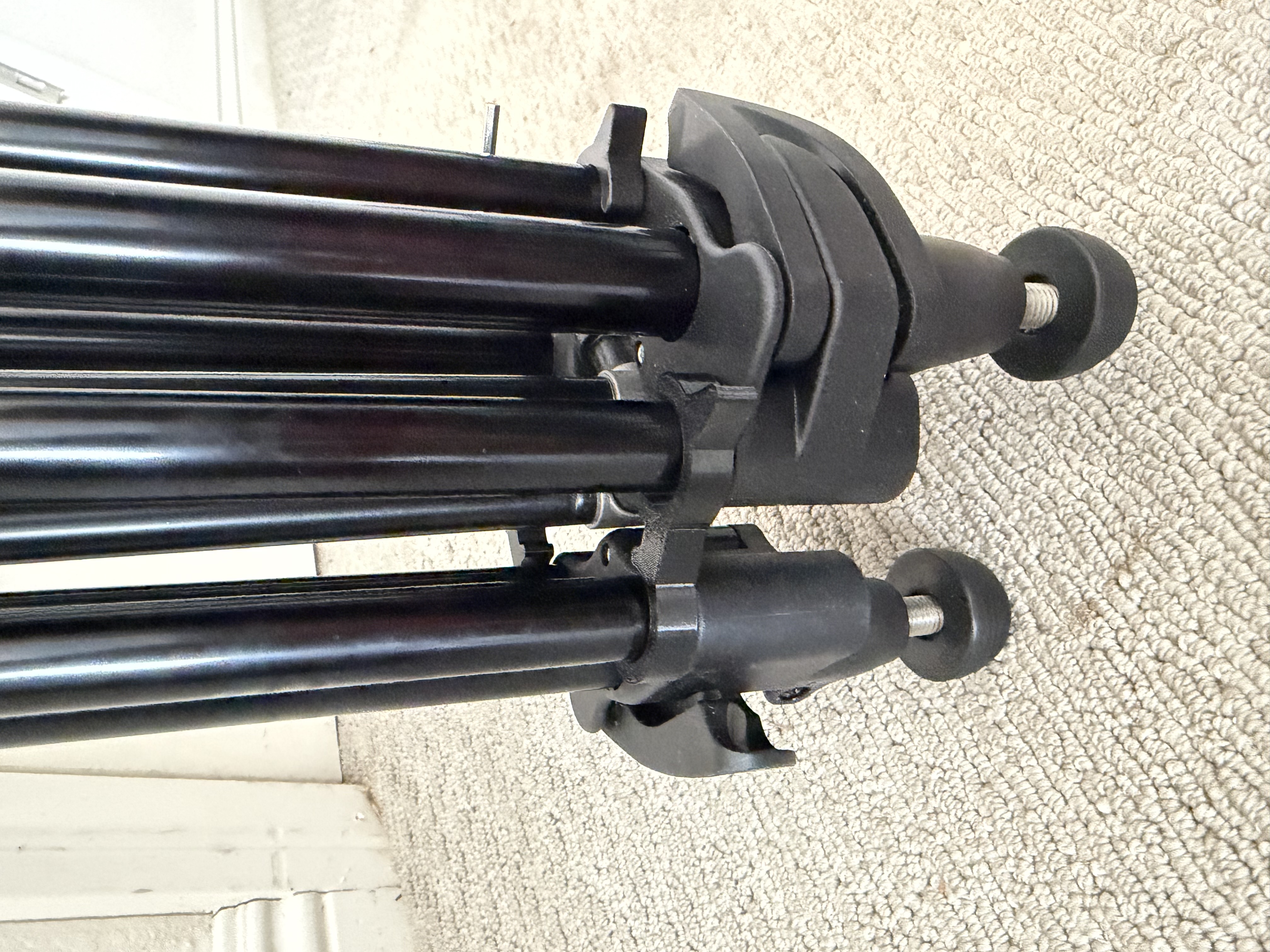 Tripod Leg Clips