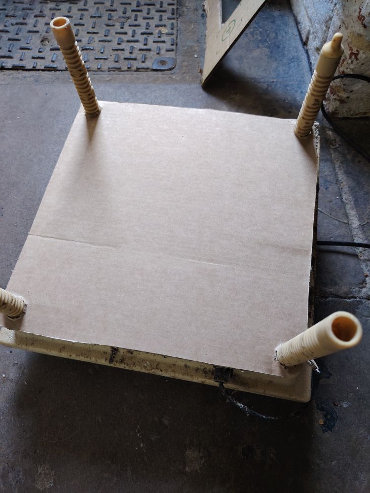 30cm Brooder Plate Cover — thumbnail 5