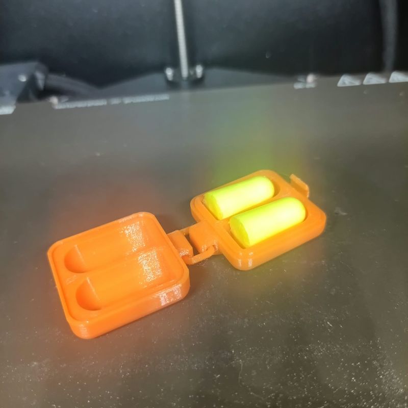 Print in place Ear plug box by PapyTortugal | Download free STL model ...