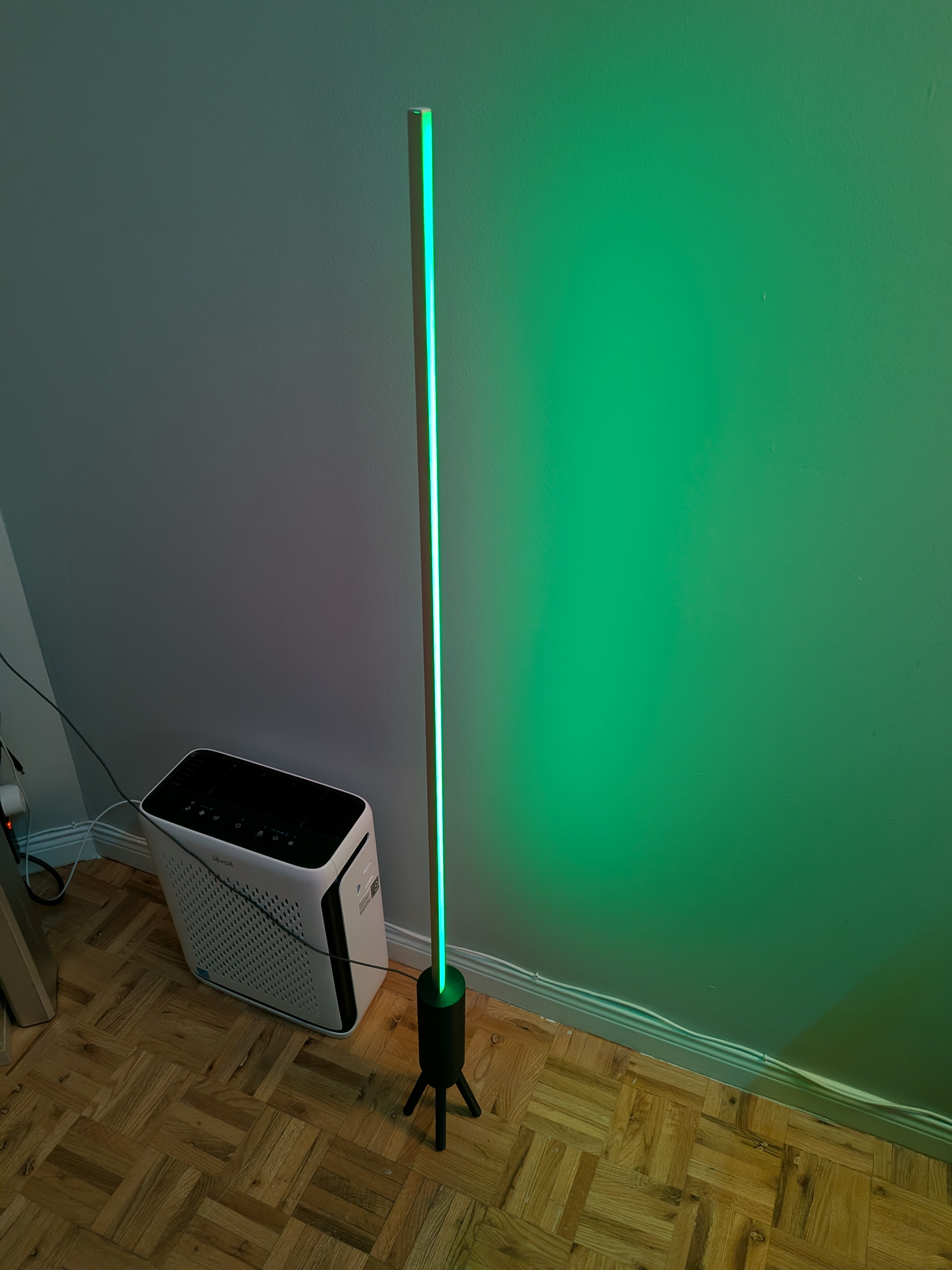"James2" wall illuminator sound activated floor standing lamp