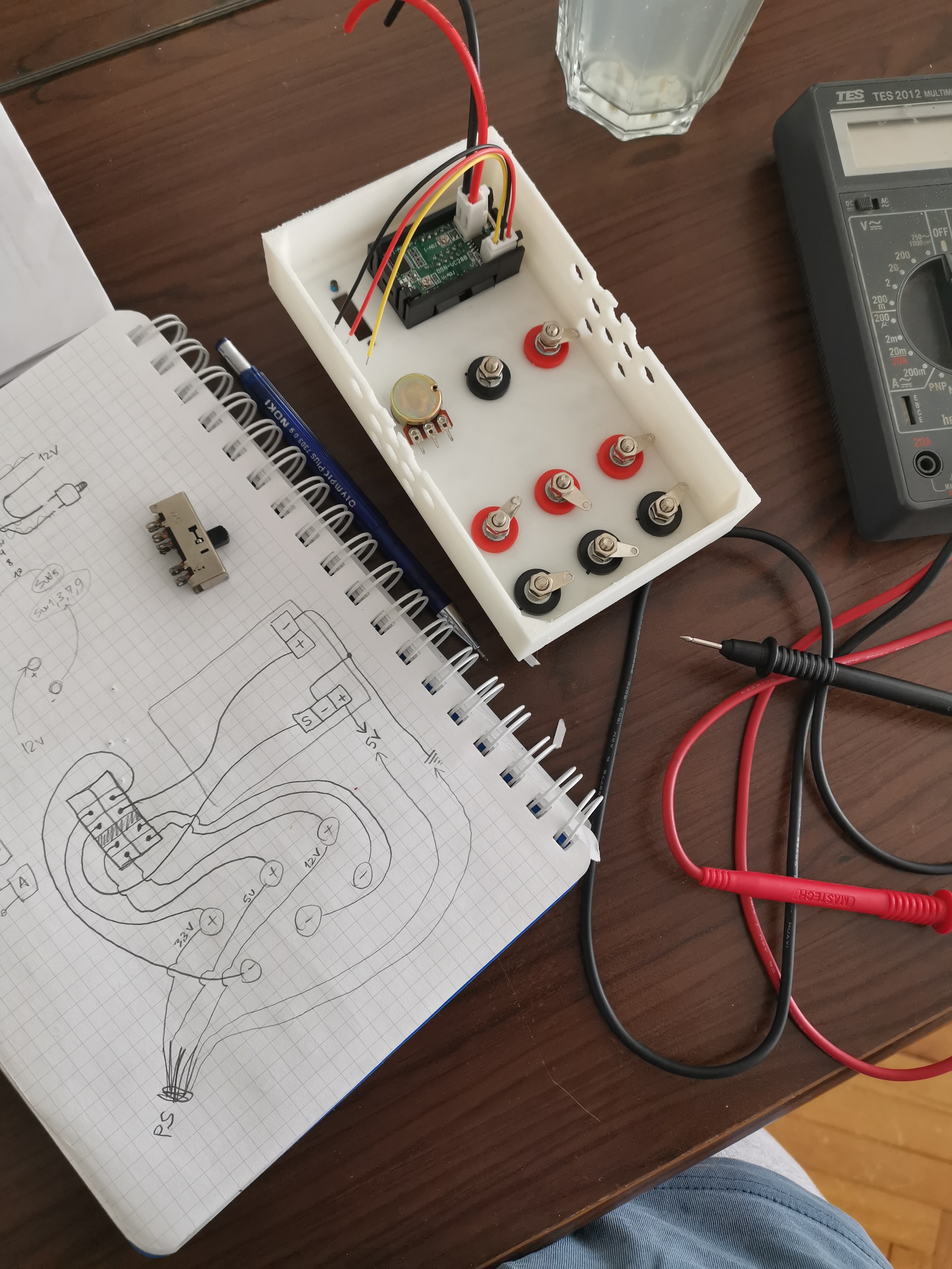 Miniatura 2 do modelo 3D Lab Power Supply
