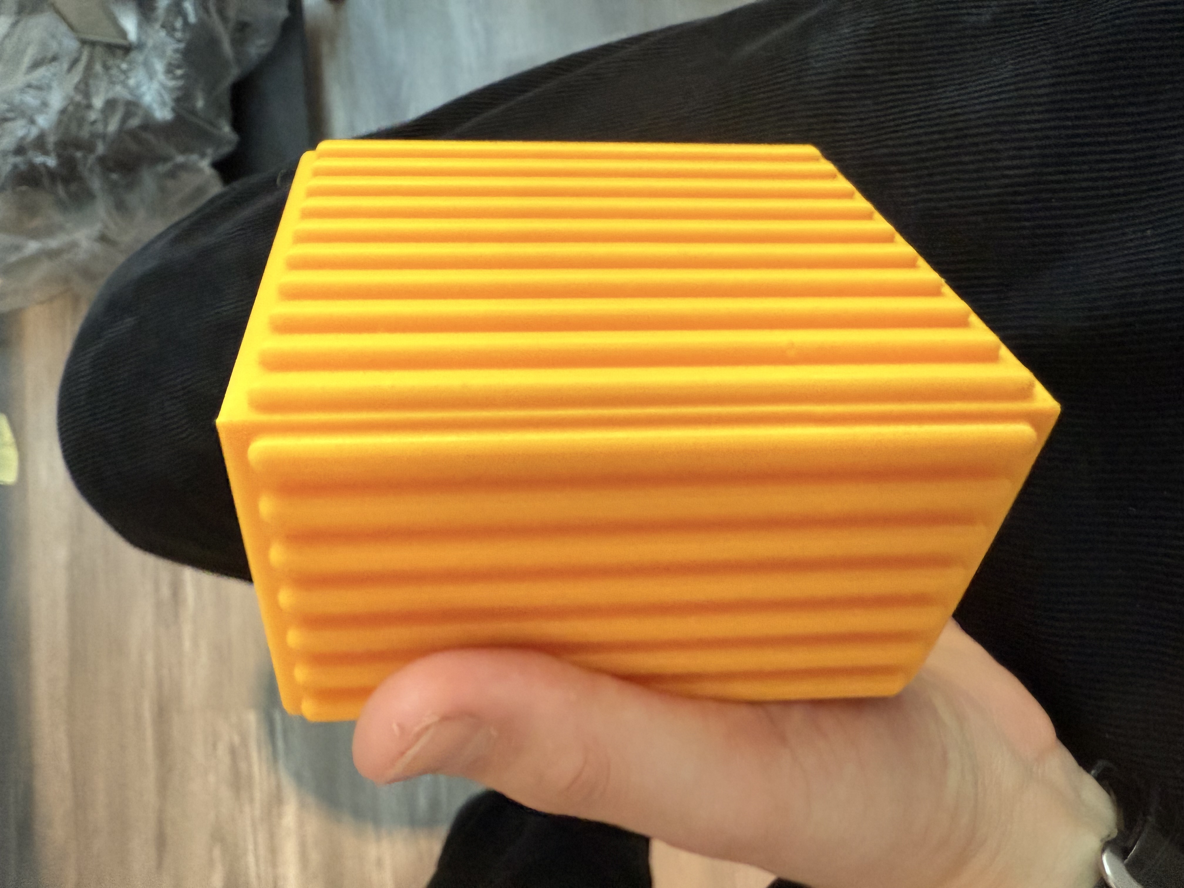 Ribbed Pencil Holder Design