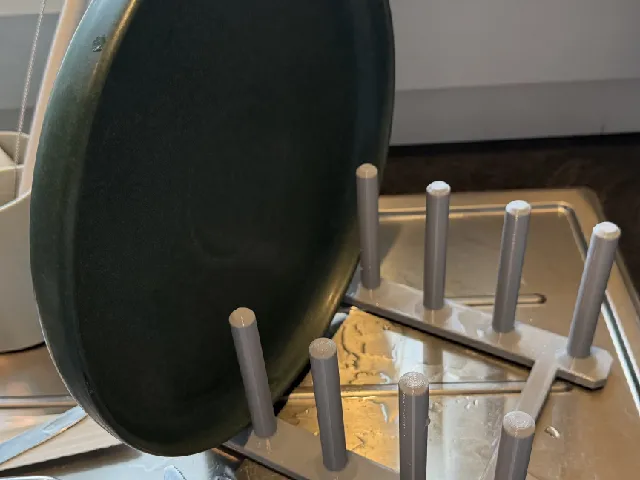 Sturdy Basic Dish Drying Racks