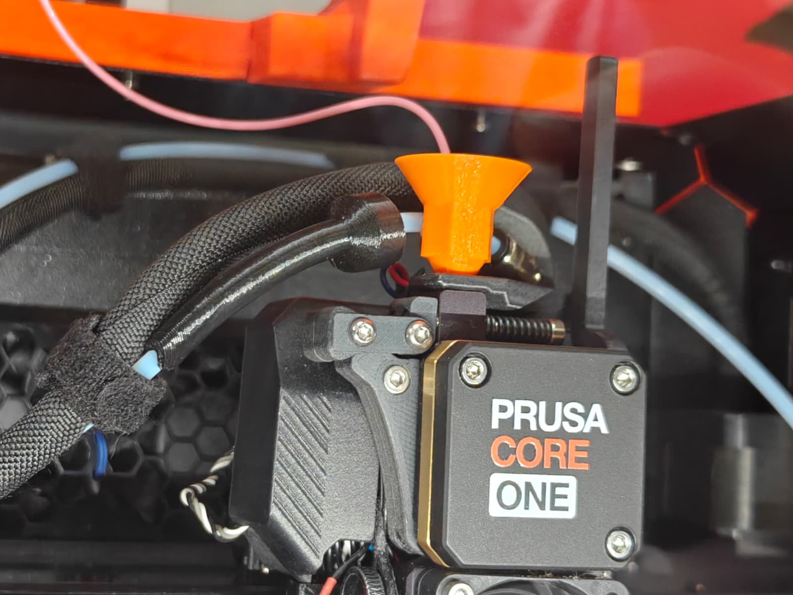 Nextruder TPU feeder
