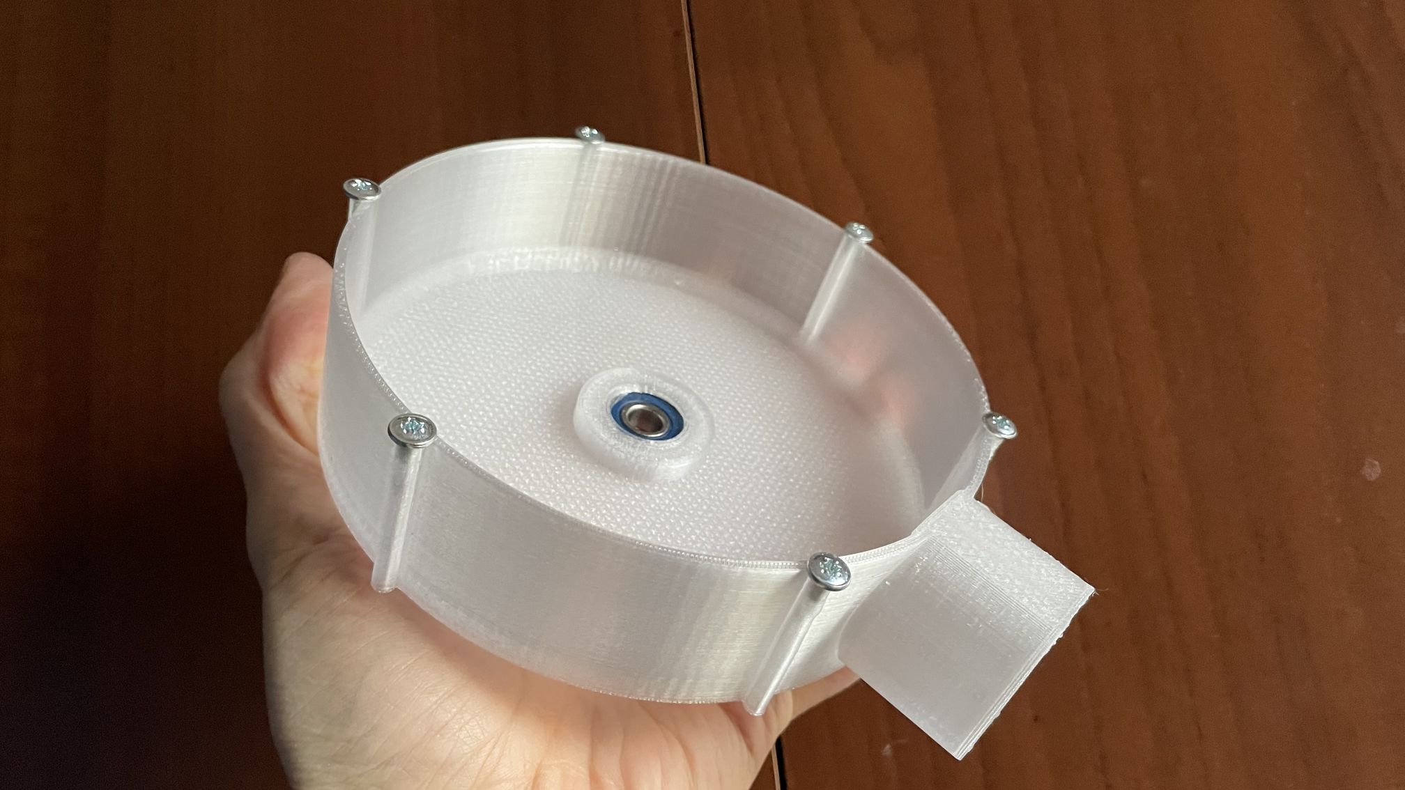 Extraction adapter for 125mm sanding disc for drill.