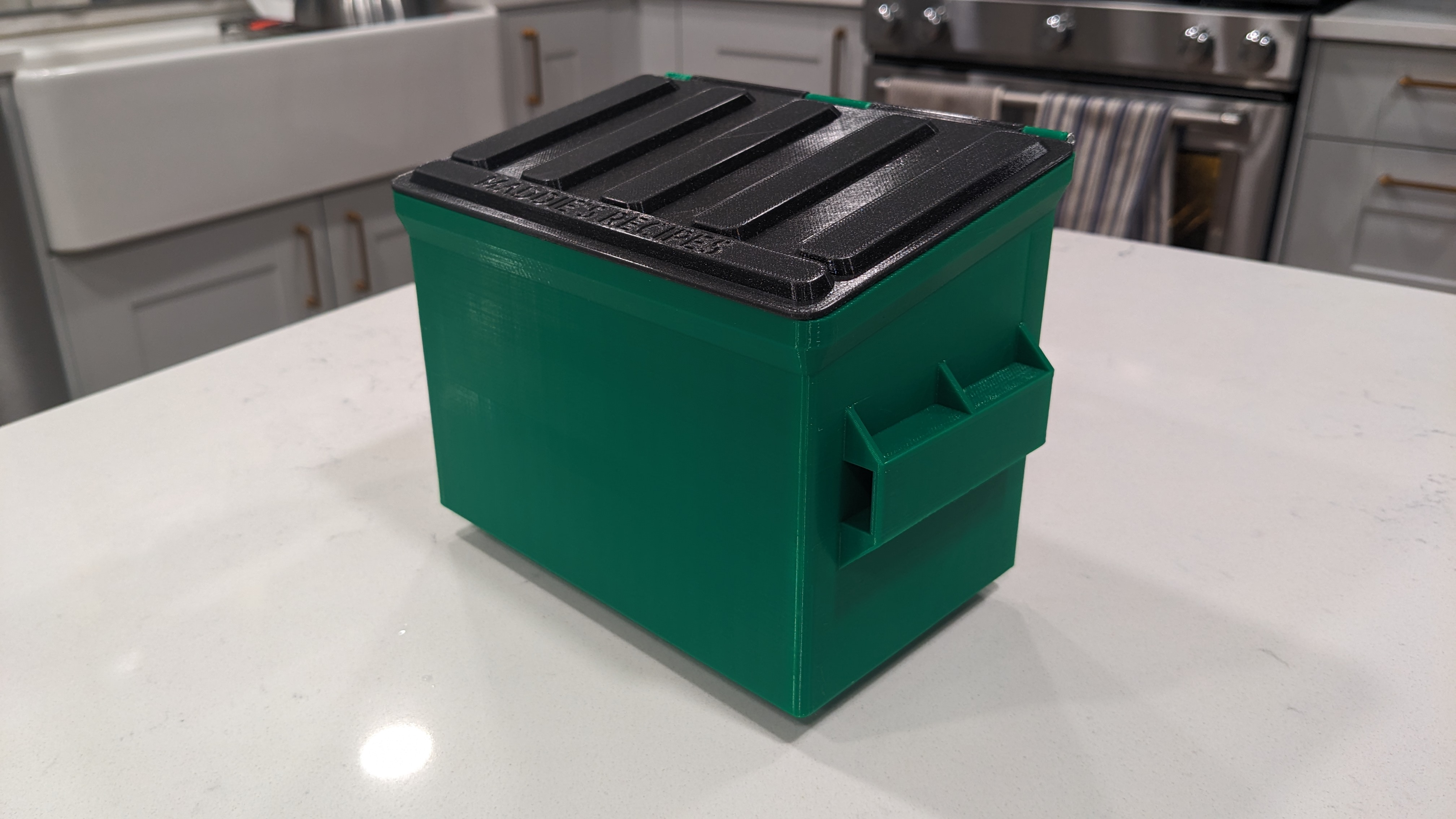 Dumpster Inspired Recipe Box (4x6 cards)