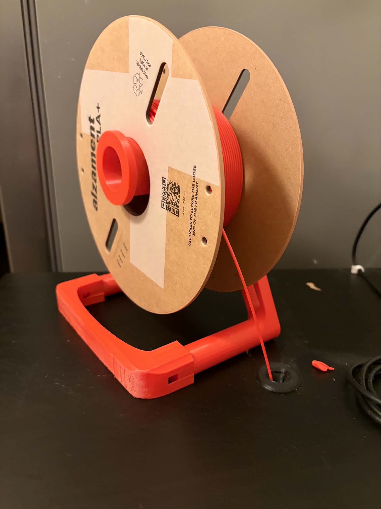 Spool holder + bracket
