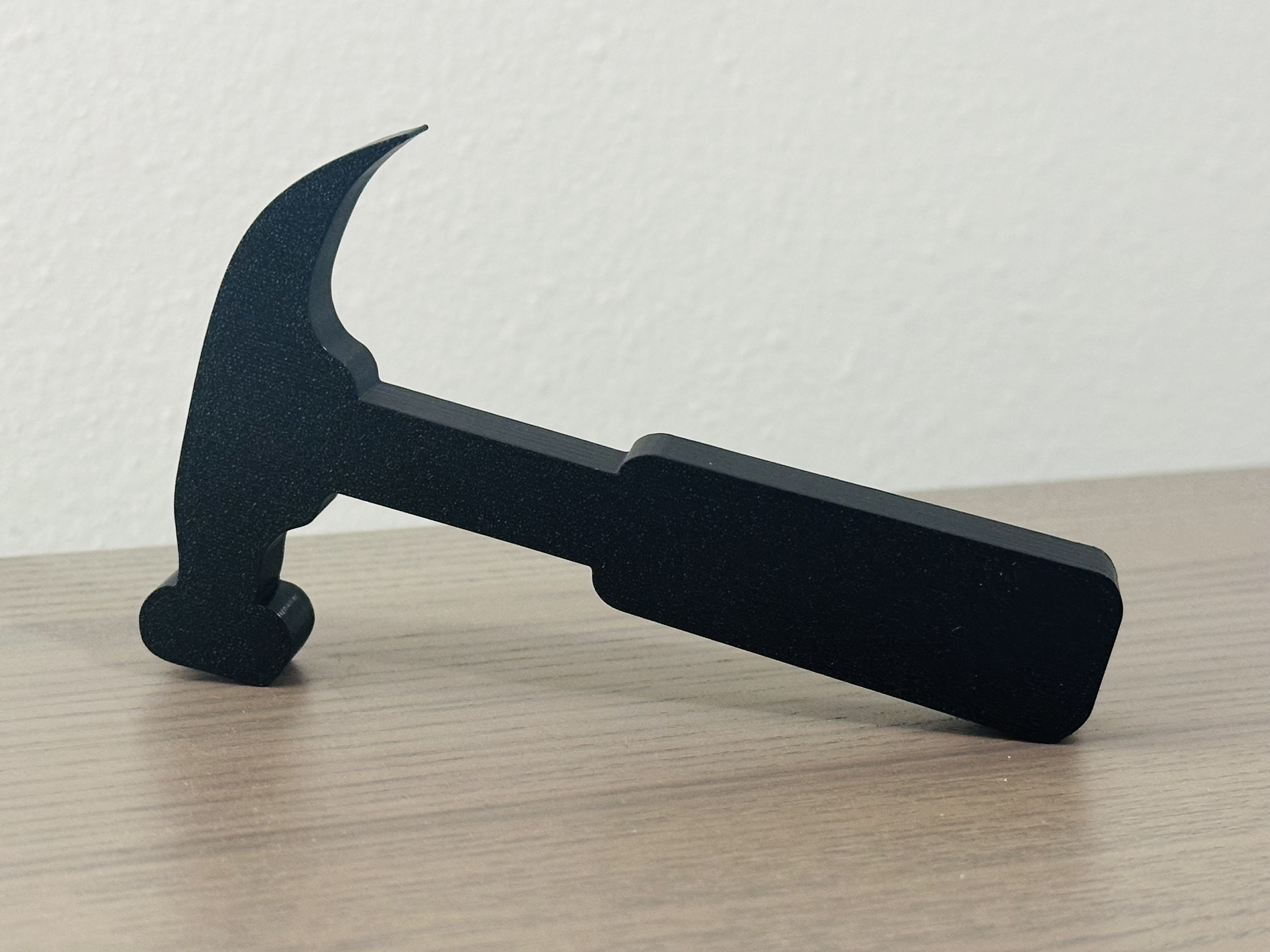 Hammer - mini sculpture