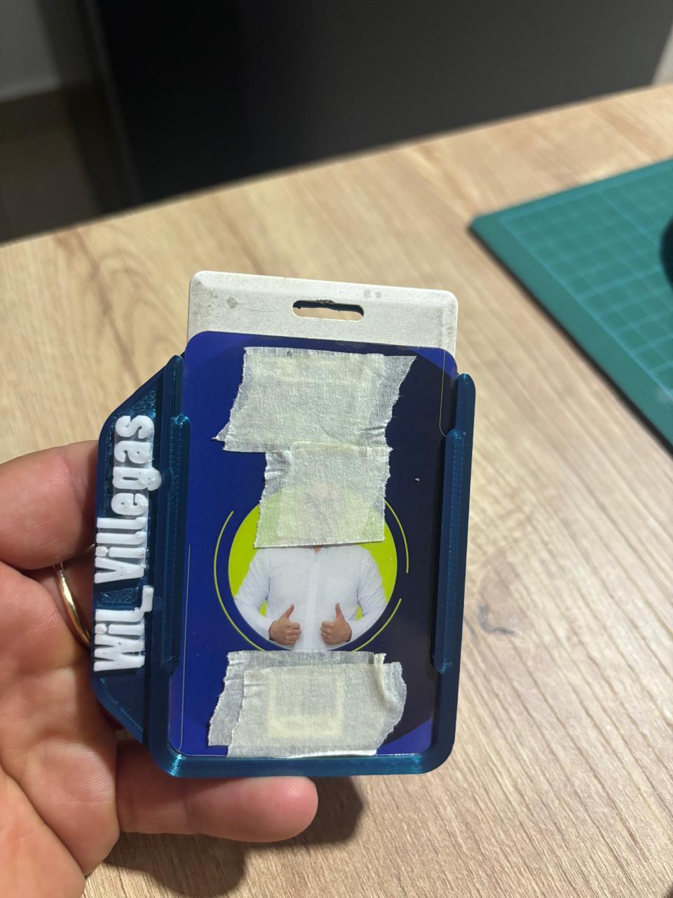 PORTA CARNET ID Y LLAVE DE PASO