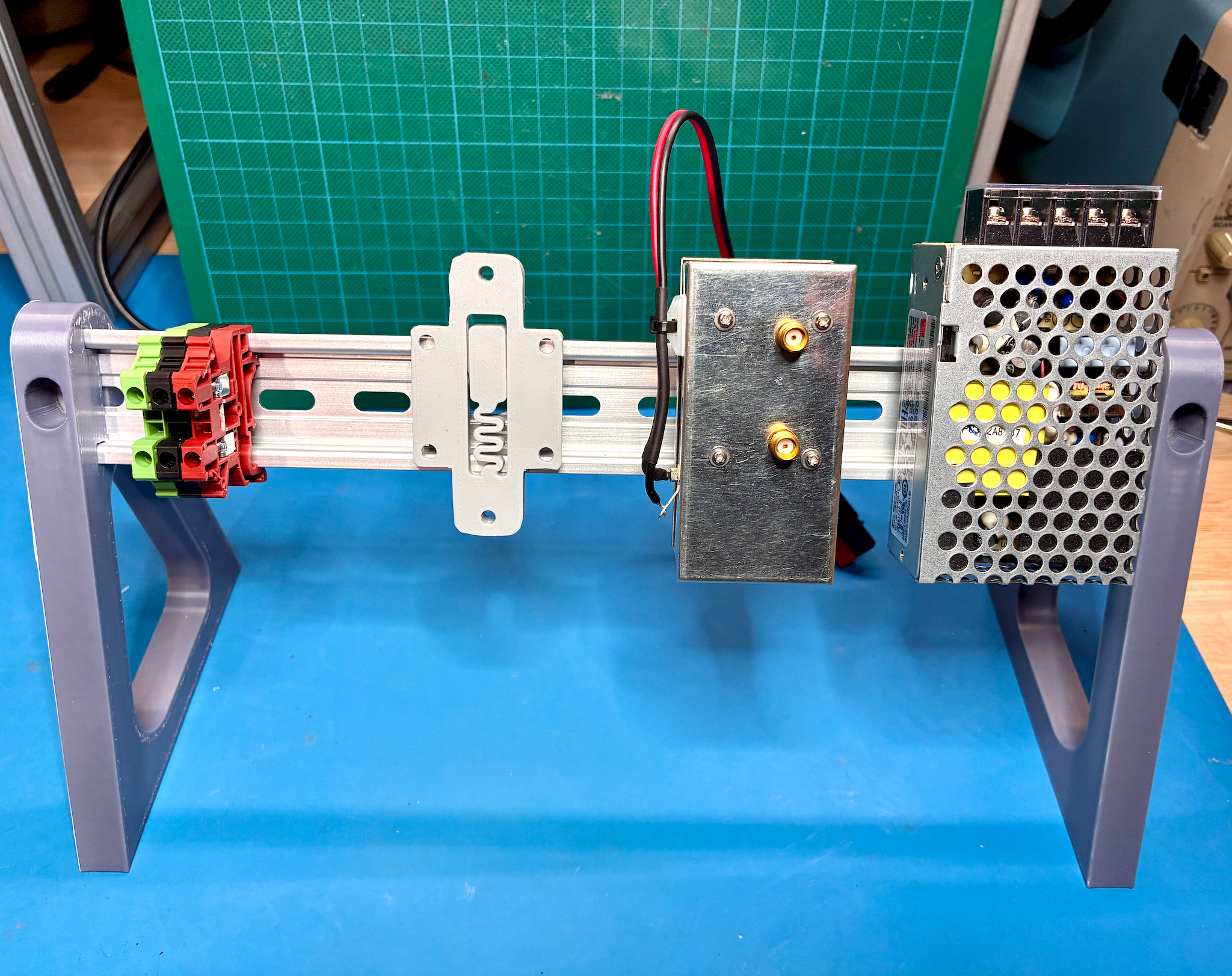 DIN Rail Stand for Alu