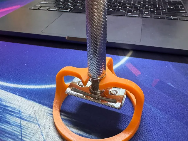 Parametrical T-shaped Razor Holder (Solidworks)