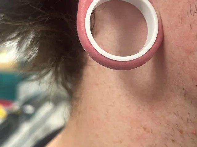 Ear Stretcher 20mm/28mm