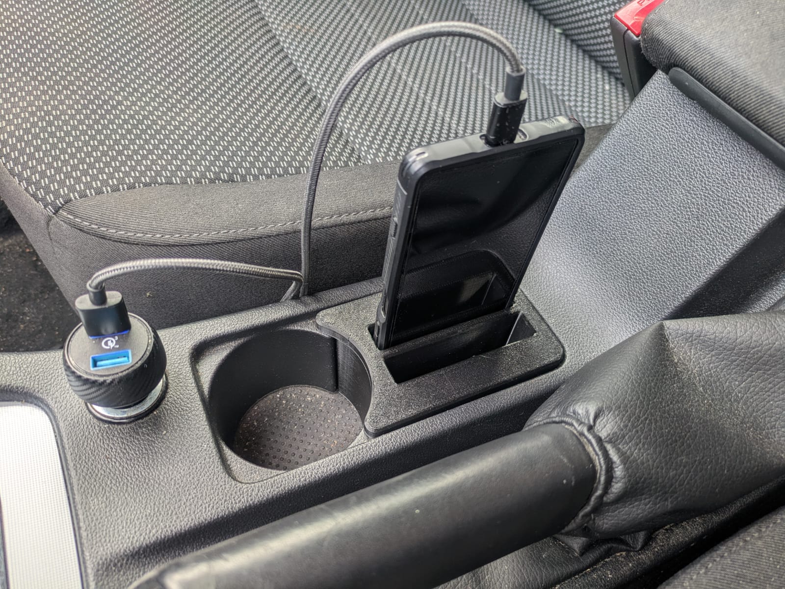 Skoda Octavia 3 double phone holder insert for cup holder