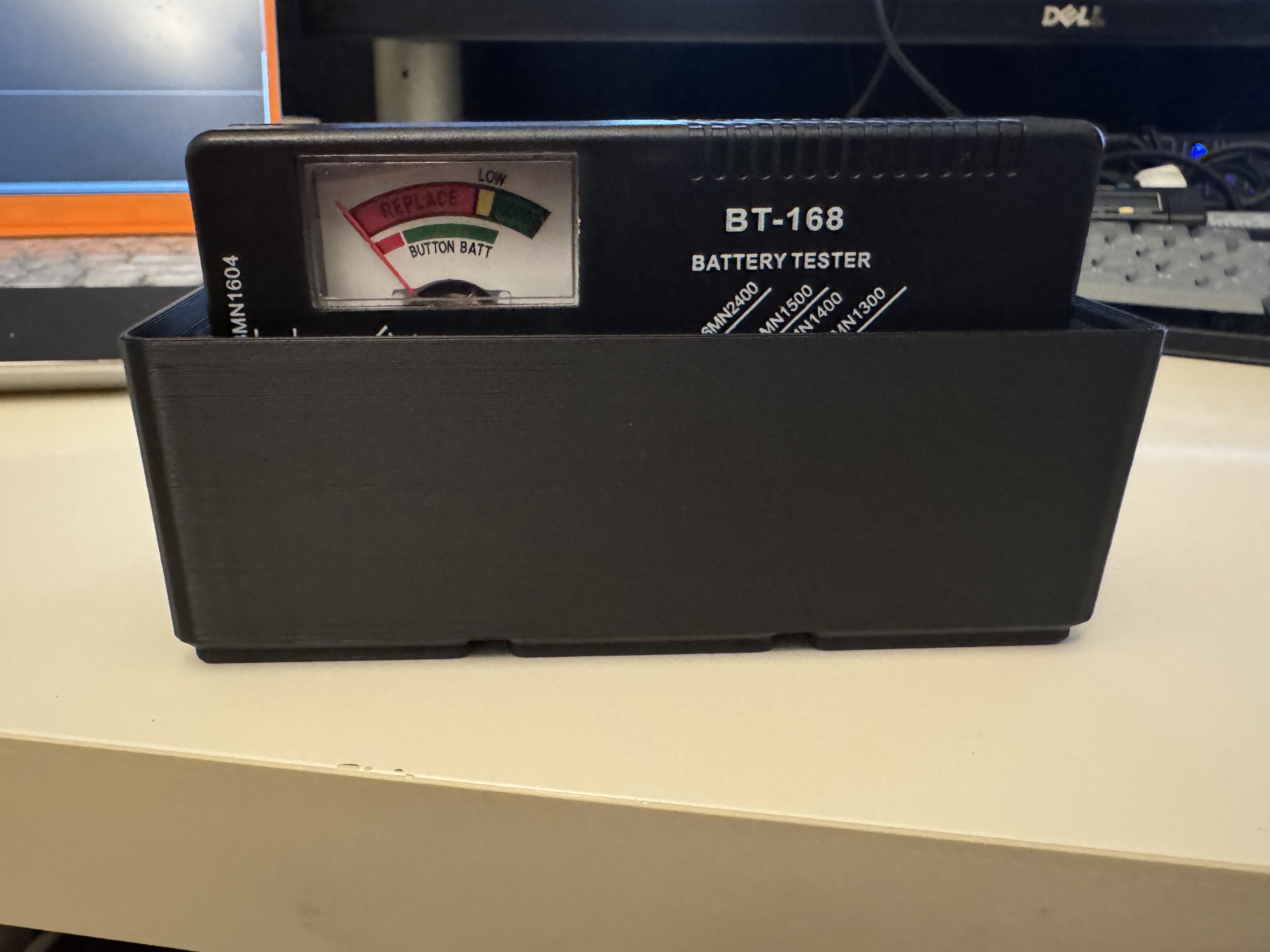 Custom Gridfinity Box for BT-168 Battery Tester